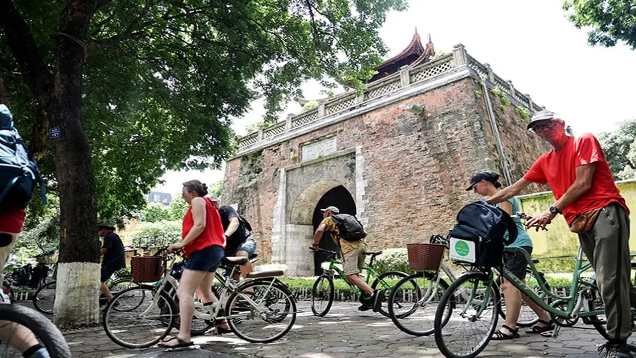 تقلبات جوية بين ارتفاع درجات الحرارة وهطول أمطار متفرقة في شمال فيتنام